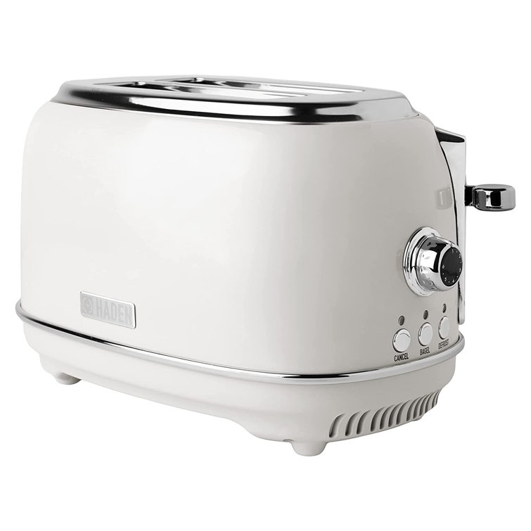 White 4 slice discount toaster and kettle set